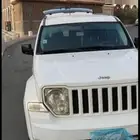 جيب شيروكي 2010