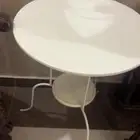 طاوله حديد بيضا من ايكيا