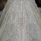 فستان زواج ابيض