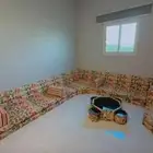 كنب للبيع نظيف