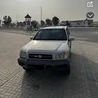 جيب باثفندر 2001