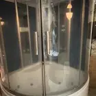 جاكوزي مستخدم نظيف