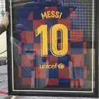 تيشيرت الاطوره ميسي موقع يدويا مع شهاده التوثيق من icons