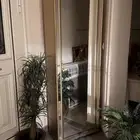 دولاب عباية شبه جديد