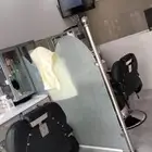يوجد كراسي حلاق عدد 2 اسود