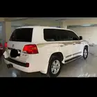 مطلوب فكسار او جكسار نضيف ممشا تحت 300 يفضل اللون اسود