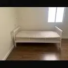 سريرين ايكيا