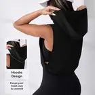 ملابس رياضيه