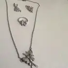 سلسال نسائي فضه