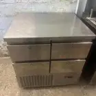 ثلاجة ادراج