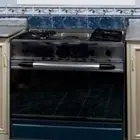 غاز 5عيون شبه جديد والفرن لم يستخدم