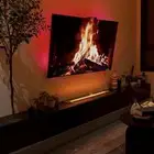 طاولة تلفزيون مع شعله