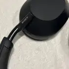 سماعة إلغاء ضوضاء على سوم اصليه