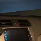 شاشة تركب ع اغلب السيارات