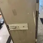 للبيع مخزن تجوري نادر كبير