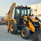 جي سي بي (عرجاء) 2021 للإيجار الأسبوعي والشهري