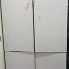 طاوله التلفزيون ونظارات جوال و سكوتر