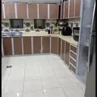 دولاب مطبخ نظيف