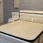 للبيع غرفة نوم شبه جديدة مع المرتبة
