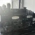 ماكينة قهوة