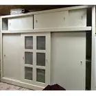 فرصة لاتعوض مناسب للعوائل للبيع دولاب ابيض  سحاب مقسم أقسام