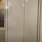 دولاب كبير مع دولابين صغيرة (جديده )