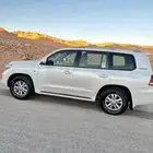 جيب GXR 2011 شرط الشرط البدي والمحركات