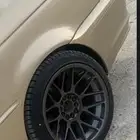 للبيع جنوط تركب على اغلب السيارات