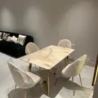 طاولة طعام منزليه اربعة اشخاص شبة جديدة