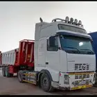 تريلات توريد وترحيل وحفر مقاولات