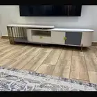 طاولة تلفزون