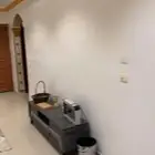 كنب حرف L وطاولات عدد5 وطاولة كبيرة وطاولة شاشة