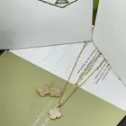 سلسال مع حلق ماركة فان كليف
