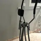 سير رياضي وركن قهوه