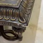 لاصحاب الذوق الكلاسيكي طاولات قهوه- كونسول- مرايه كلاسك