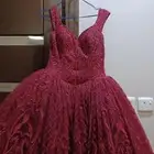 فستان ملكه اخذته من سوق لسمات بألفين ريال لبس مره وحده