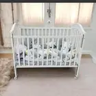 سرير اطفال