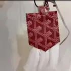 ميداليه تعليقه للسياره او الشنطه