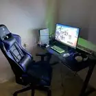 طاوله وكرسي قيمنق