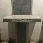 مكتب ودولب ملكه للبيع