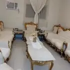 مجلس ملكي مستعمل نظيف