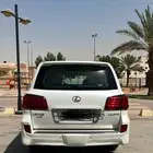 للبيع جيب لكزس LX570 موديل 2010