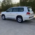 لاندكروزر في اكس ار 2011 5.7 سعودي