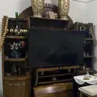 طاولة تلفزيون