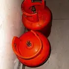 2 اسطوانة غاز للبيع