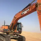 سائق بوكلين جاهز للعمل