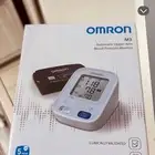 جهاز قياس الضغط بكرتونه