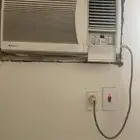 مكيف شباك نظيف