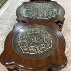 ثلاث طاولات