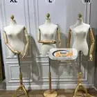 مجسم تايلندي نسائي يدات خشب منيكان تايلندي مخمل